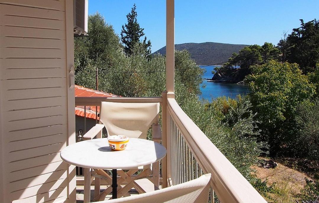 Lithea Villas And Studios By The Sea Agios Petros  Luaran gambar